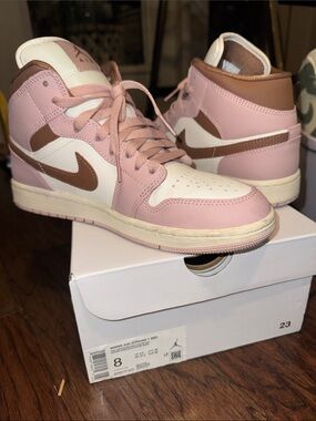 Nike Air Jordan 1 Mid Women’s Pink/Brown Sneakers new with box